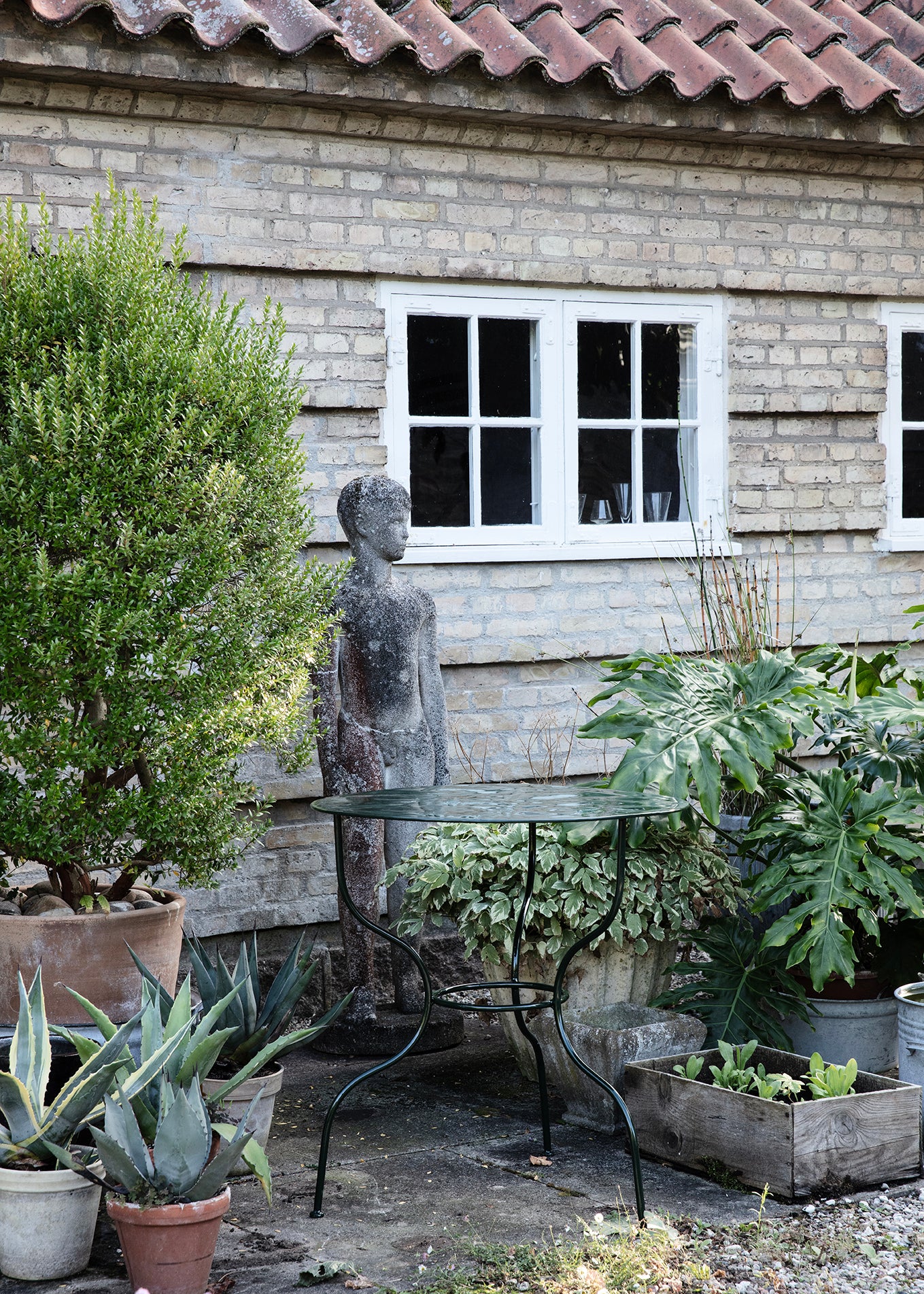 DEPOSITUM -FORUDBESTILLING-C- CLASSIK GARDEN TABLE-Lerkenfeldt Handcrafted – Garden Table Collection 2026